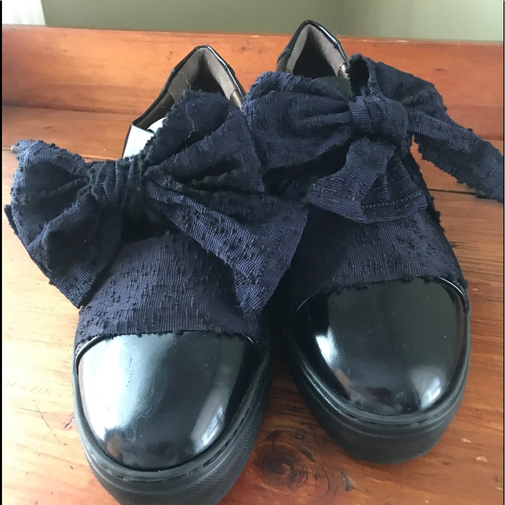 NWOT AGL Black Sneakers